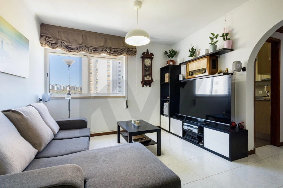 Apartamento T3 para Venda em Santo António dos Cavaleiros e Frielas Foto 6