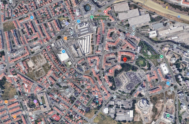 Garagem para Arrendamento em Algés, Linda-A-Velha e Cruz Quebrada-Dafundo Foto 14