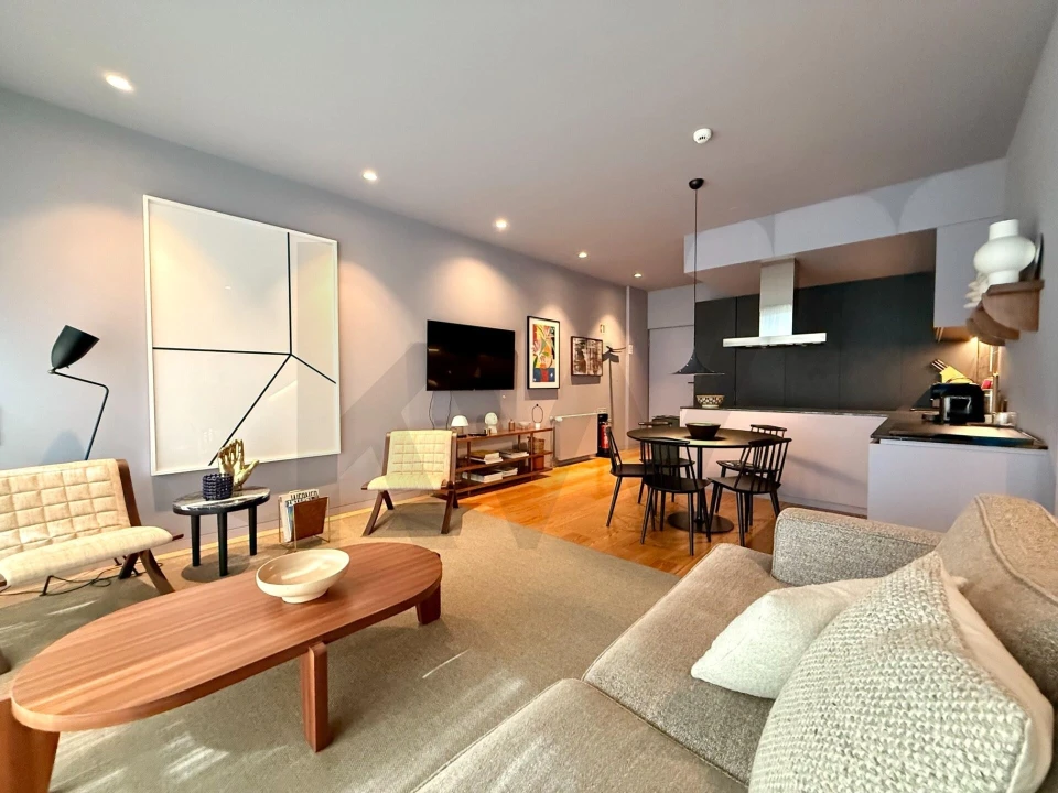 Apartamento T2 para Arrendamento em Aldoar, Foz do Douro e Nevogilde Foto 3