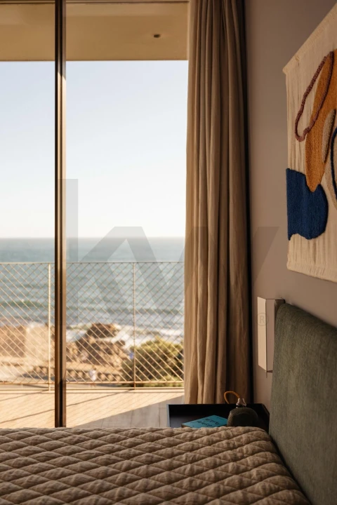 Apartamento T2 para Arrendamento em Aldoar, Foz do Douro e Nevogilde