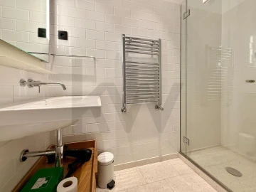 Apartamento T2 para Arrendamento em Aldoar, Foz do Douro e Nevogilde