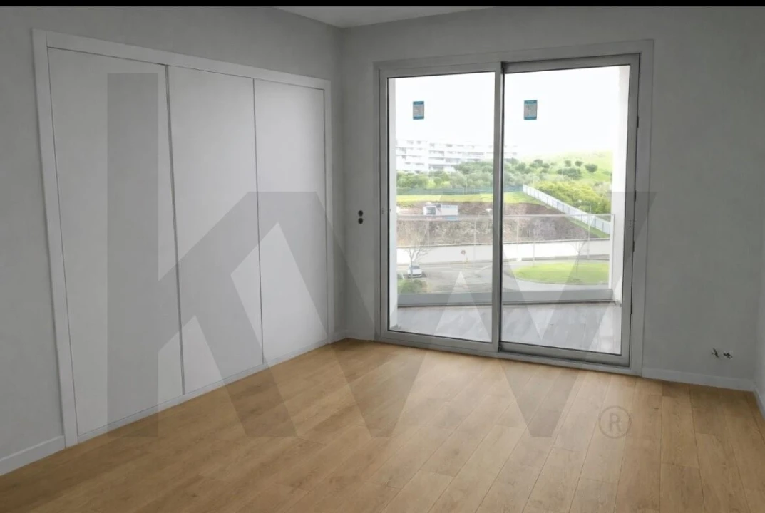 Apartamento T2 para Venda em Carnaxide e Queijas Foto 5