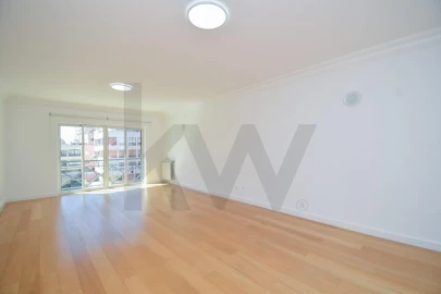 Apartamento T2 para Arrendamento em Cascais e Estoril