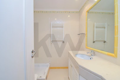 Apartamento T2 para Arrendamento em Cascais e Estoril