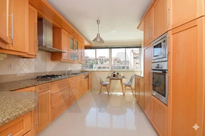 Apartamento T2 para Arrendamento em Cascais e Estoril