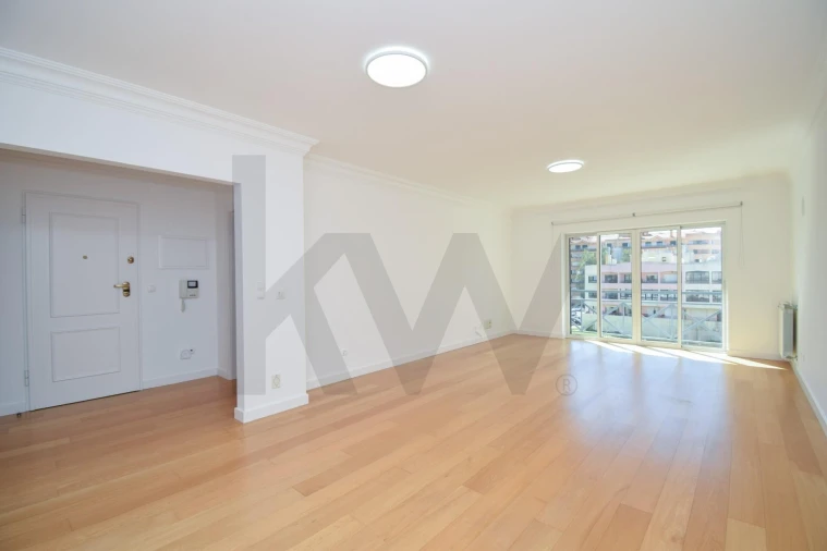 Apartamento T2 para Arrendamento em Cascais e Estoril Foto 3