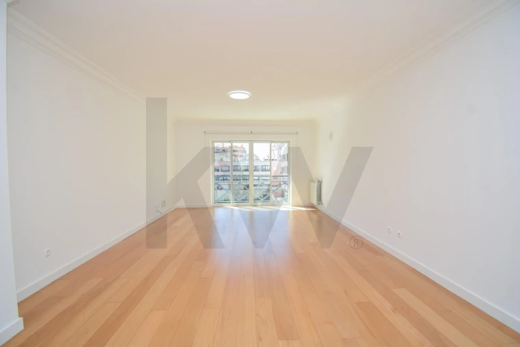 Apartamento T2 para Arrendamento em Cascais e Estoril Foto 2