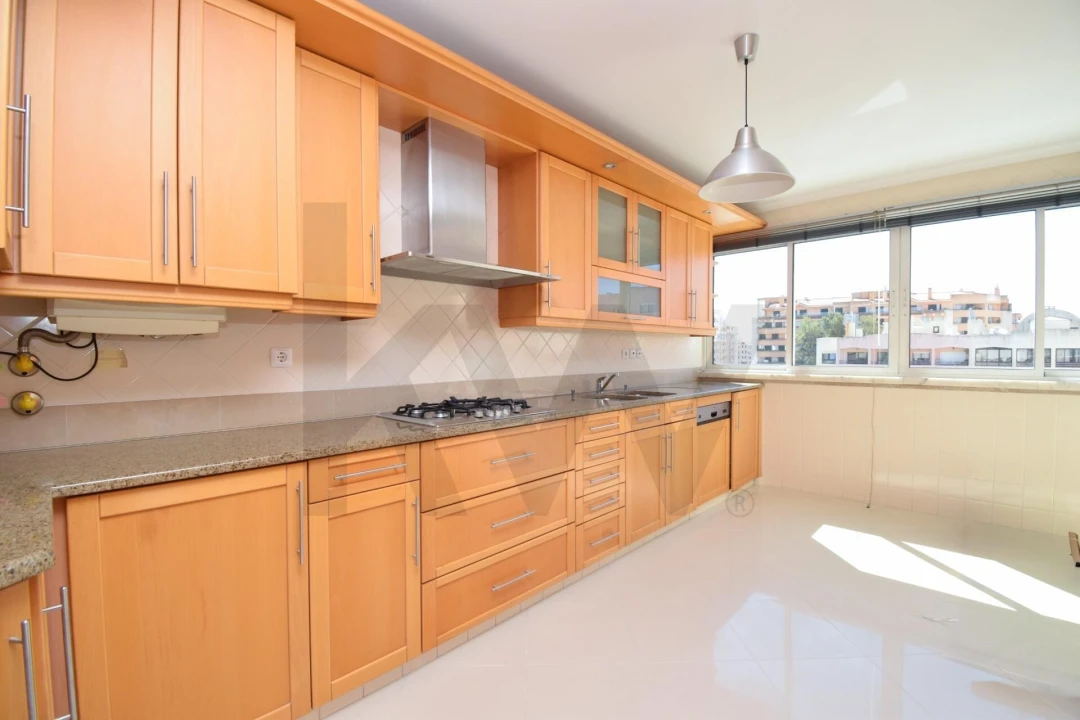 Apartamento T2 para Arrendamento em Cascais e Estoril Foto 9