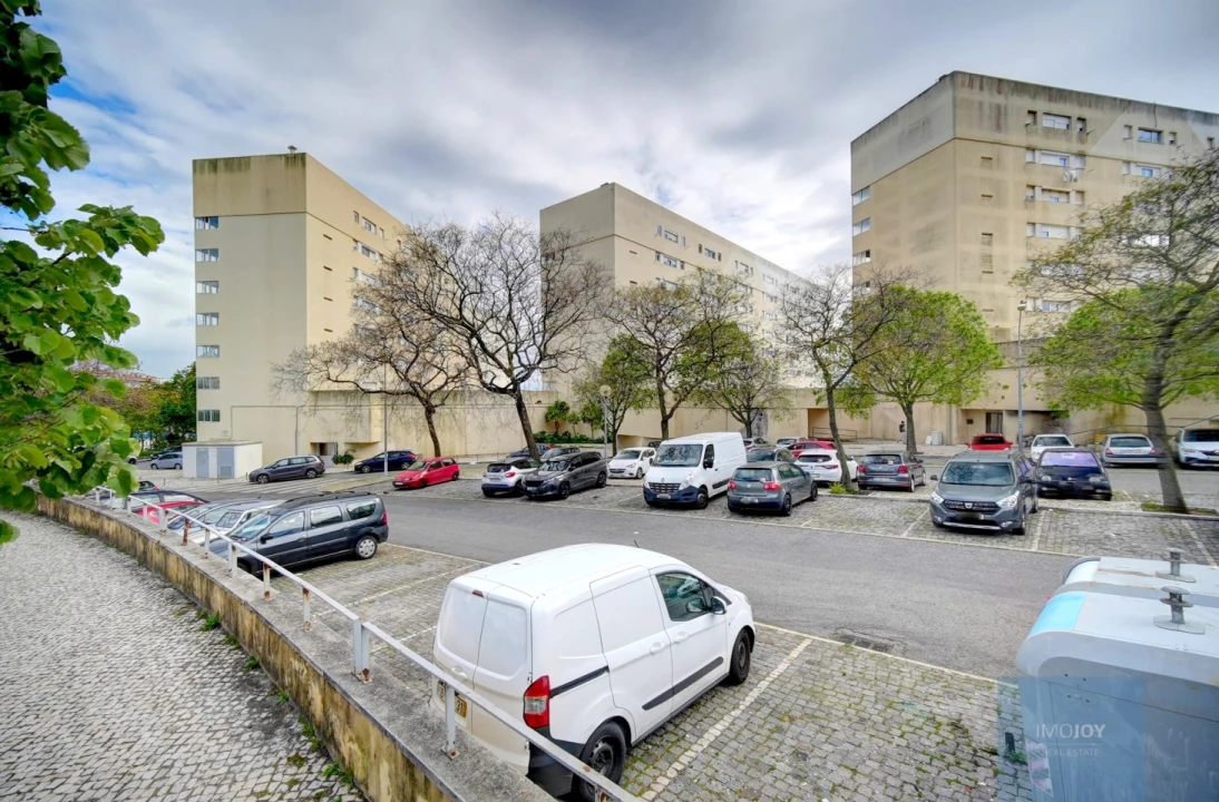 Apartamento T3 para Venda em Marvila Foto 23