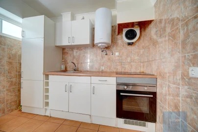 Apartamento T3 para Venda em Marvila