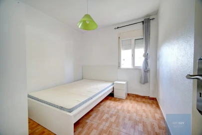 Apartamento T3 para Venda em Marvila