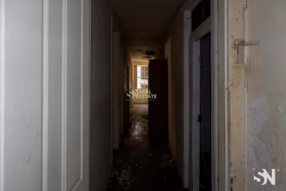 Prédio para Venda em Funchal (São Pedro)