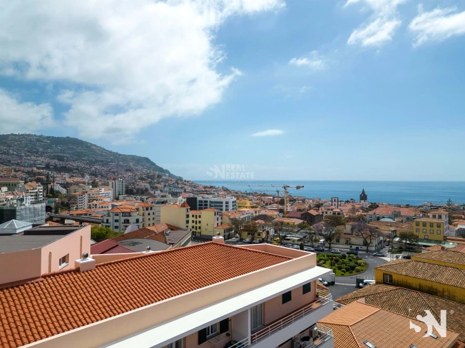 Prédio para Venda em Funchal (São Pedro) Foto 10