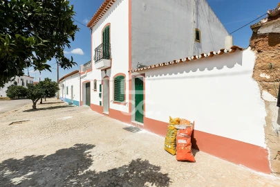 Moradia T4 para Venda em Montoito