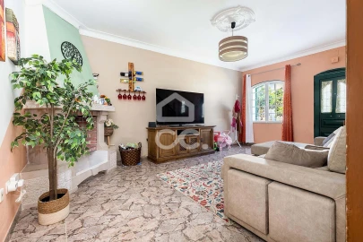 Moradia T4 para Venda em Montoito