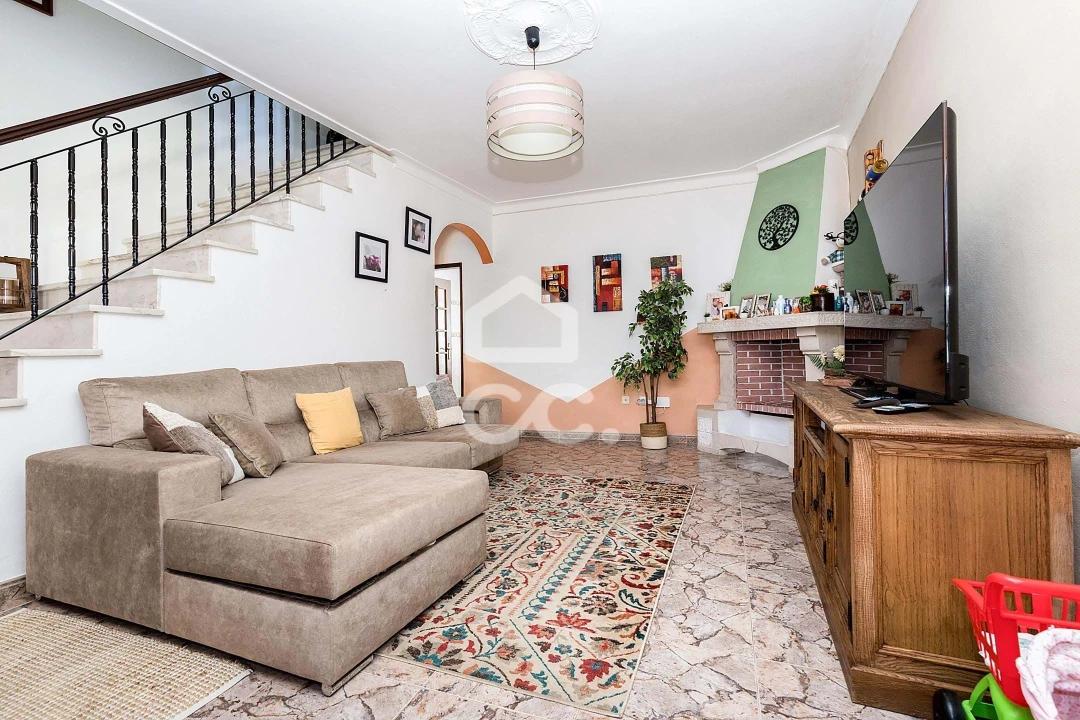 Moradia T4 para Venda em Montoito Foto 5