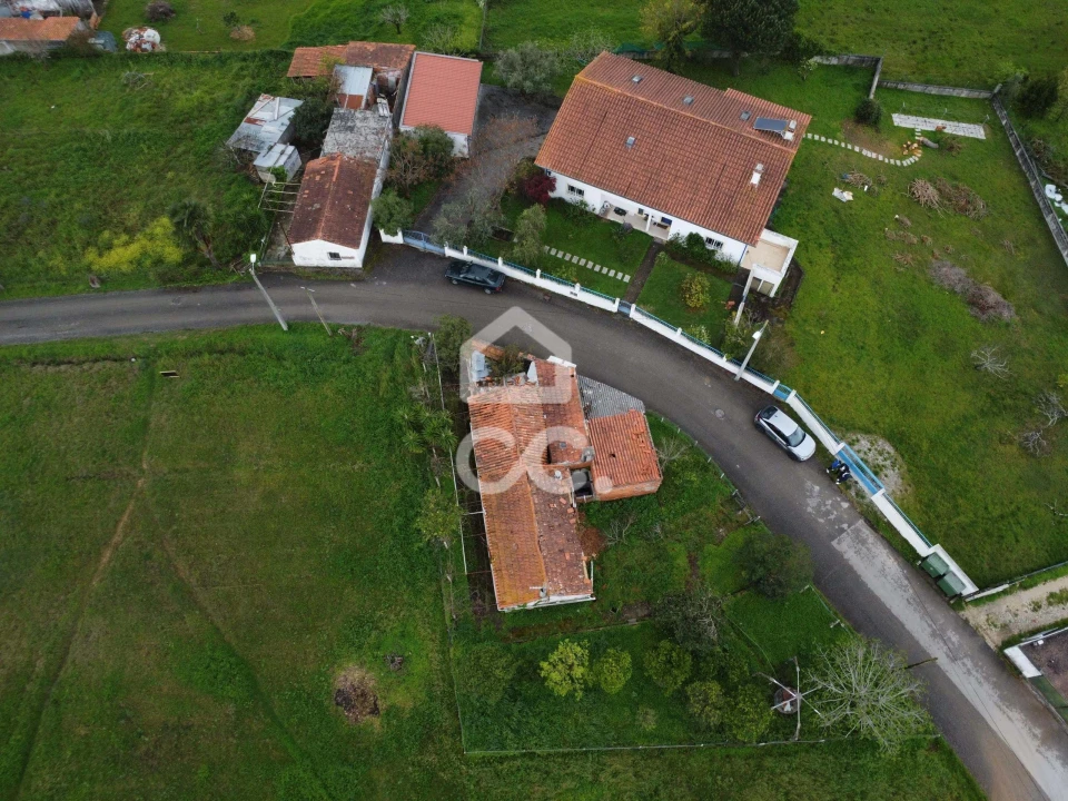 Moradia T3 para Venda em Anobra Foto 13