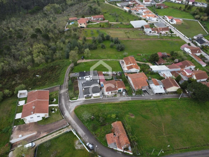 Moradia T3 para Venda em Anobra Foto 6