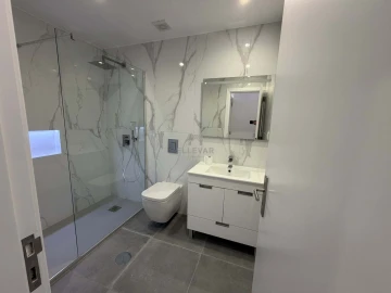 Apartamento T2 para Venda em São Martinho