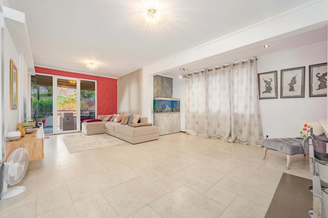 Apartamento T3 para Venda em São Martinho Foto 9