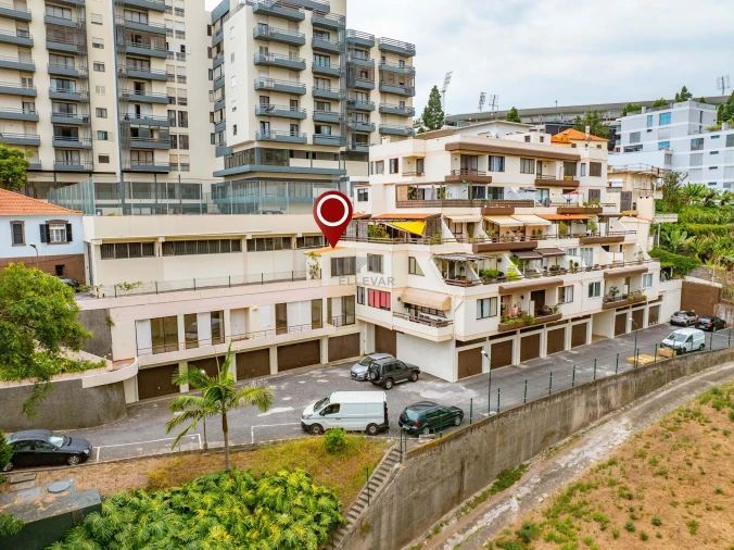 Apartamento T3 para Venda em São Martinho Foto 40