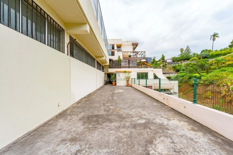 Apartamento T3 para Venda em São Martinho Foto 34
