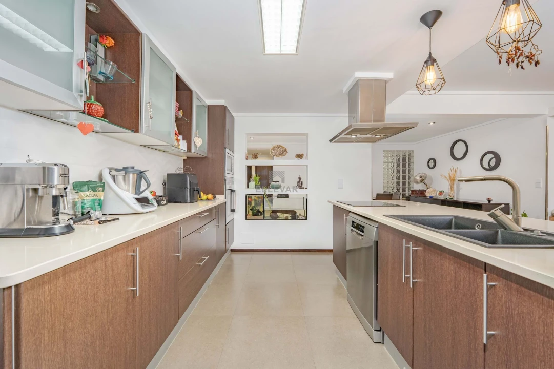 Apartamento T3 para Venda em São Martinho Foto 14