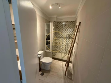 Apartamento T2 para Arrendamento em Quarteira