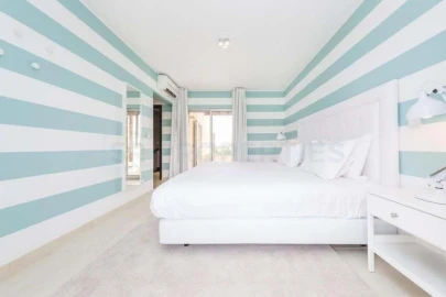 Moradia T3 para Venda em Quarteira