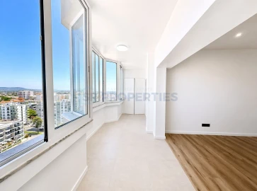 Apartamento T1 para Venda em Quarteira