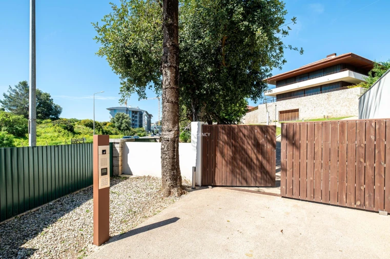 Apartamento T3 para Venda em Cascais e Estoril Foto 48