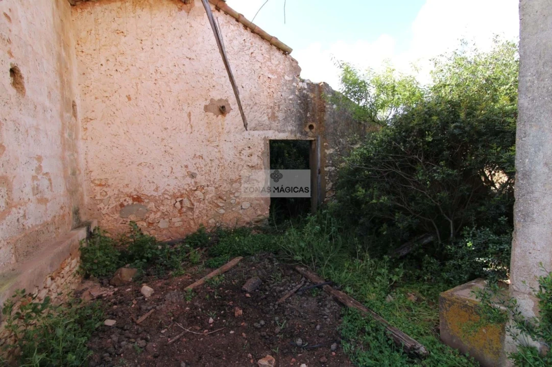 Terreno para Venda em Lagos (São Sebastião e Santa Maria) Foto 20