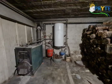 Moradia T4 para Venda em Vila Cã