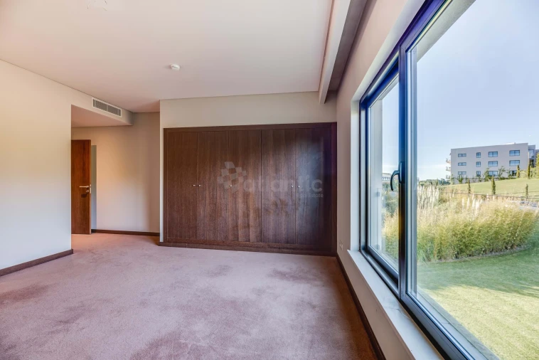 Apartamento T3 para Arrendamento em Agualva e Mira-Sintra Foto 21