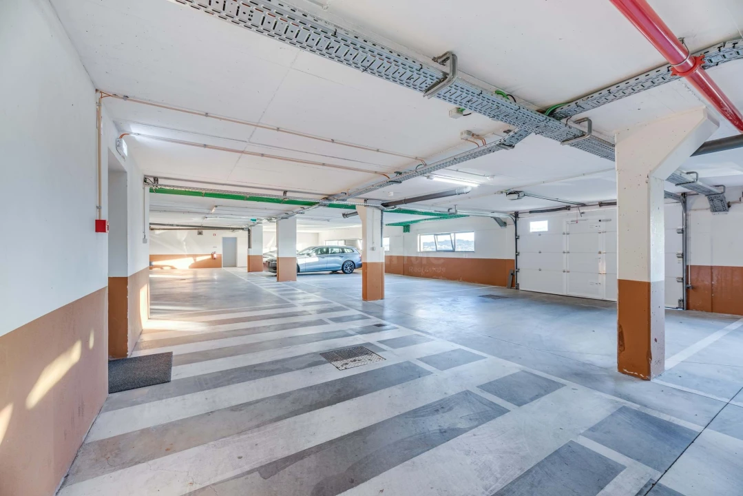 Apartamento T3 para Arrendamento em Agualva e Mira-Sintra Foto 29