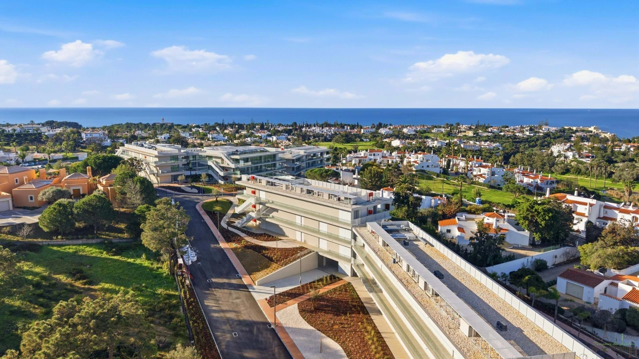Apartamento T2 para Venda em Lagoa e Carvoeiro Foto 12