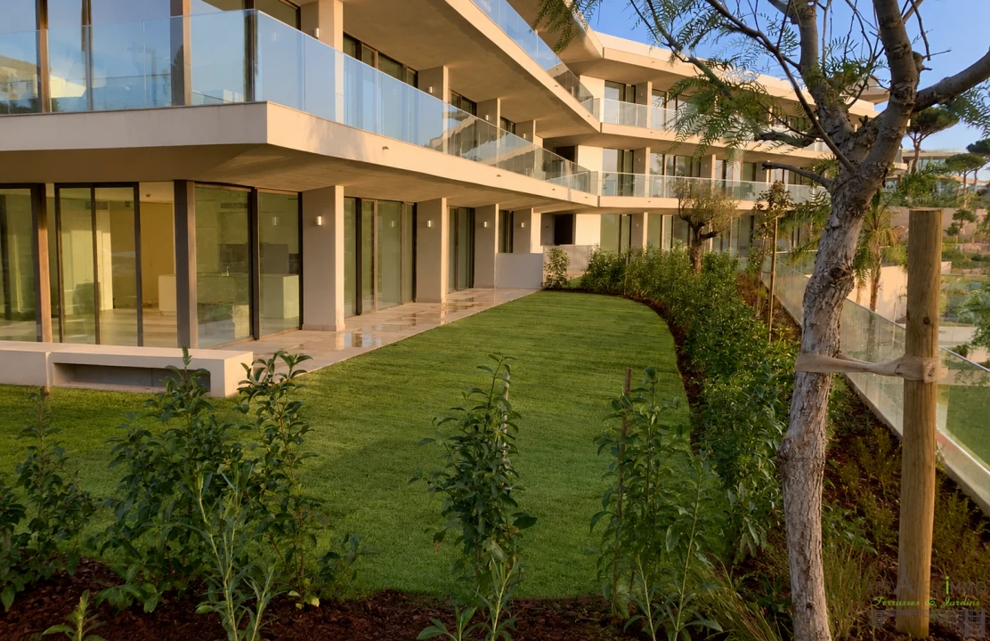 Apartamento T2 para Venda em Lagoa e Carvoeiro Foto 2