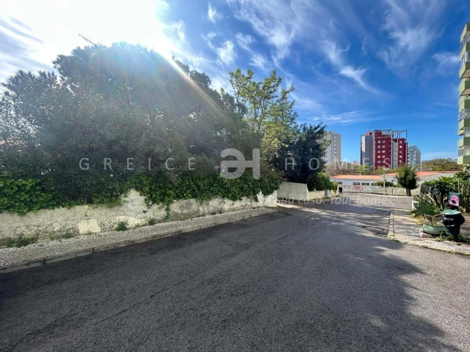 Terreno para Venda em Quarteira Foto 13