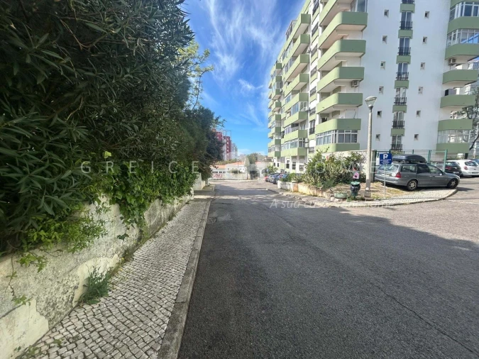 Terreno para Venda em Quarteira Foto 11