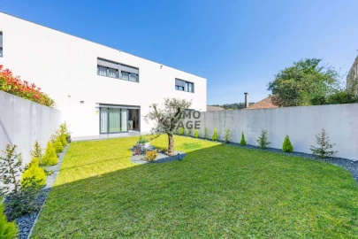Moradia T3 para Venda em Caide de Rei