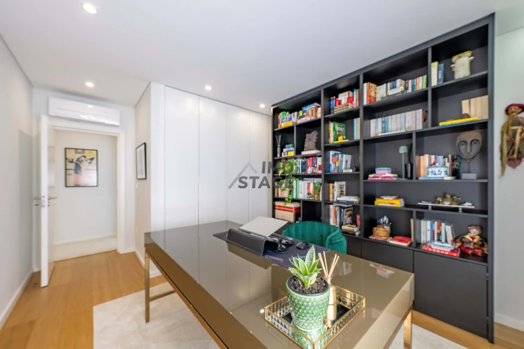 Moradia T3 para Venda em Caide de Rei Foto 12