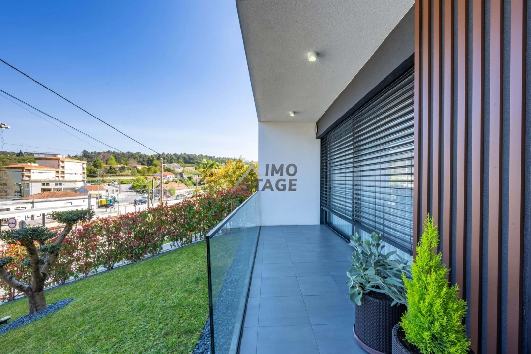 Moradia T3 para Venda em Caide de Rei Foto 3