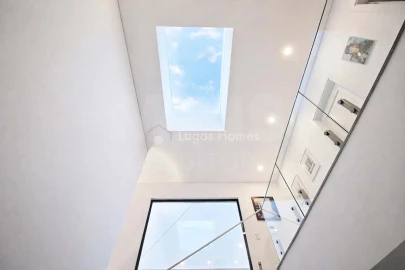 Moradia T5 para Venda em Póvoa de Santo Adrião e Olival Basto