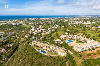 Moradia T3 para Venda em Albufeira e Olhos de Água