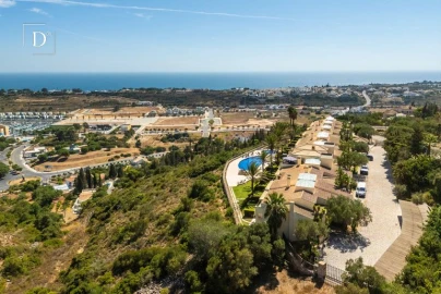Moradia T3 para Venda em Albufeira e Olhos de Água
