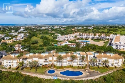 Moradia T3 para Venda em Albufeira e Olhos de Água