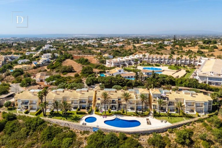 Moradia T3 para Venda em Albufeira e Olhos de Água Foto 35