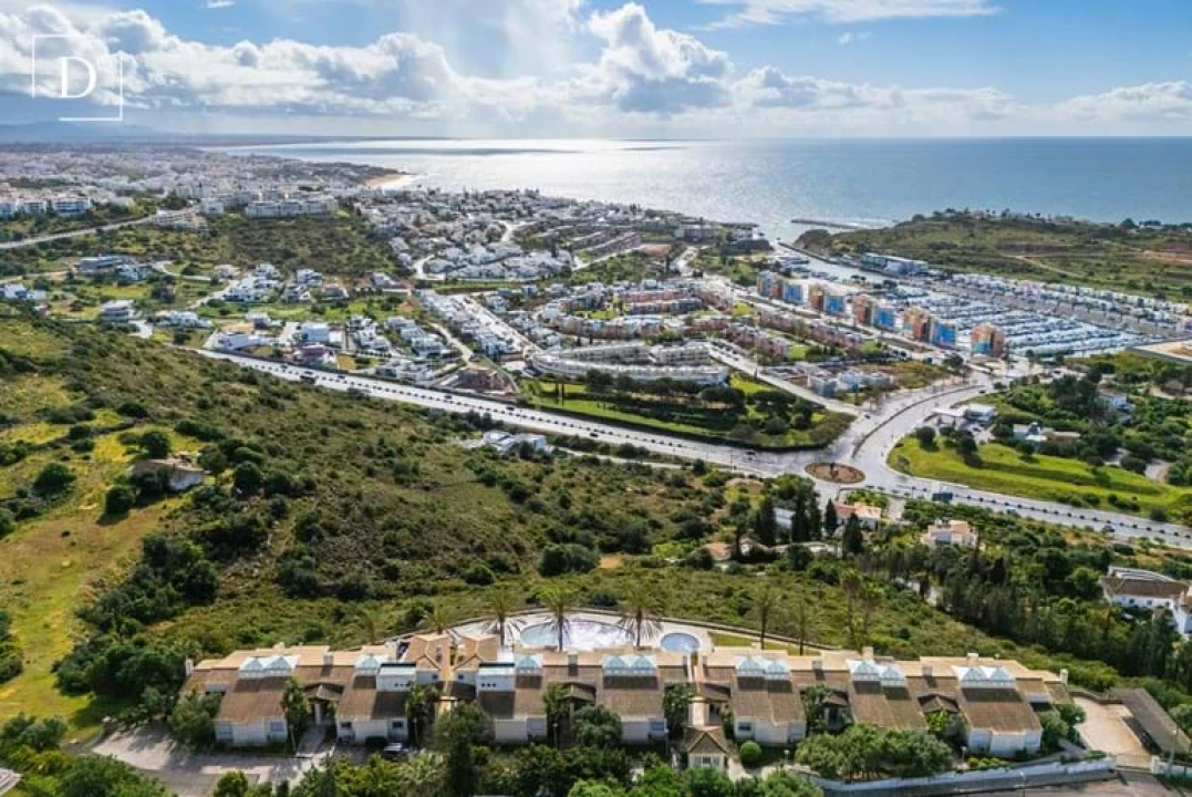 Moradia T3 para Venda em Albufeira e Olhos de Água Foto 24