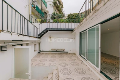 Apartamento T2 para Arrendamento em Santo António