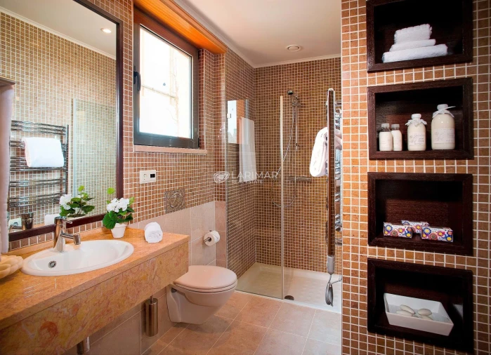 Apartamento T2 para Venda em Quarteira Foto 6